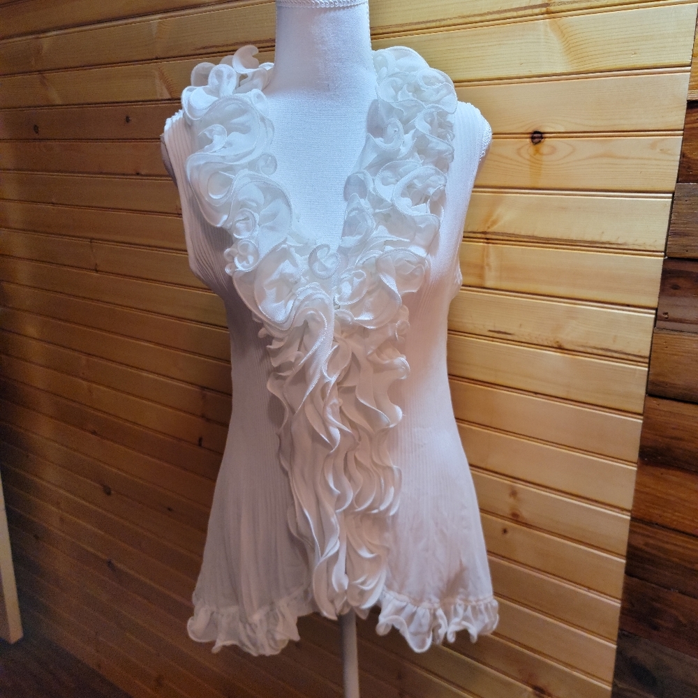 White dress/casual sleeveless top